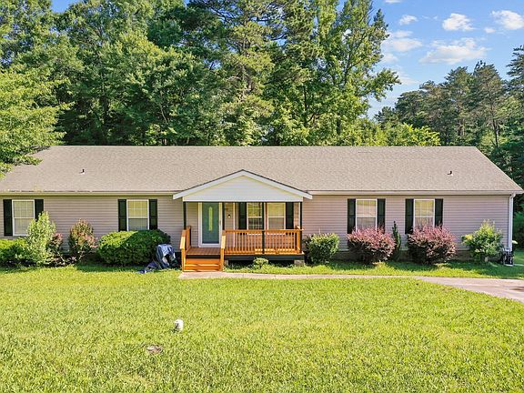 2nd image of 1453 Knollwood Dr