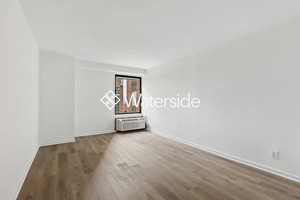 Rented by Brookfield (Funnel) | media 9