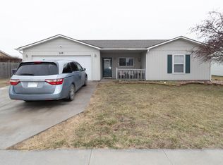 305 Northfield Rd, Manhattan, KS 66502