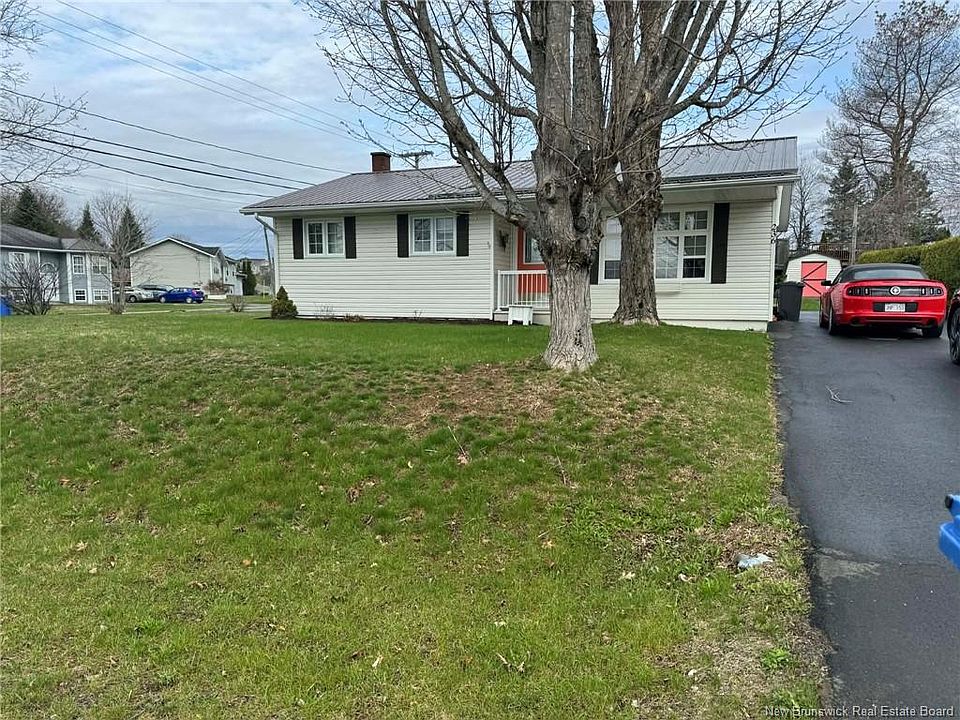 1st image of 236 Neilson St