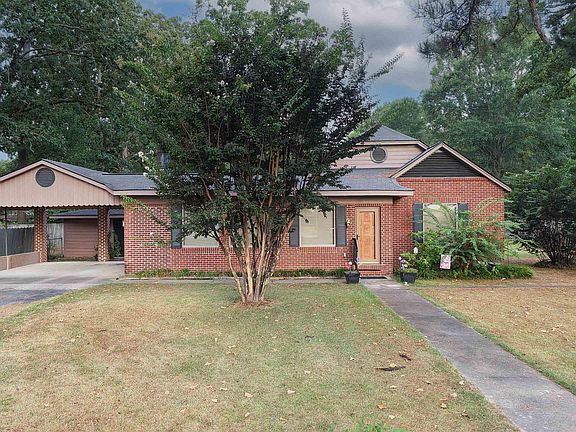 5th image of 3604 Oakwood Rd