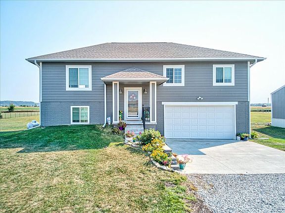 2nd image of 19825 Mayfield Cir