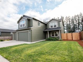 1050 S 55th St, Springfield, OR 97478