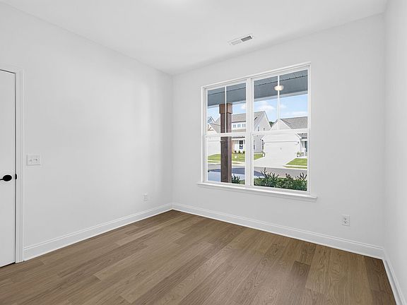 5th image of 6587 Elizabeth Ann Way
