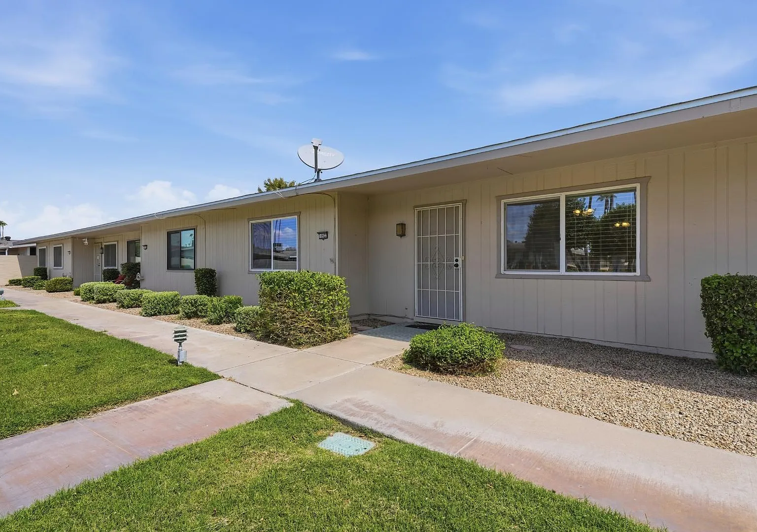 10922 W Santa Fe Dr - Santa Fe — Photo 3
