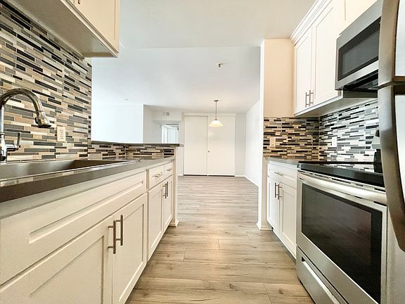 2nd image of 300 W Avenue 37 APT 104