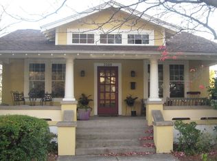 3509 Perry St, Mount Rainier, MD 20712