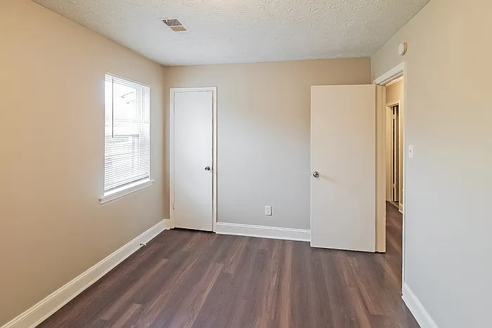 612 Ralph Rd SE — Photo 11