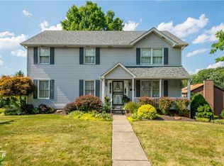 404 Nelson Park Dr, Pittsburgh, PA