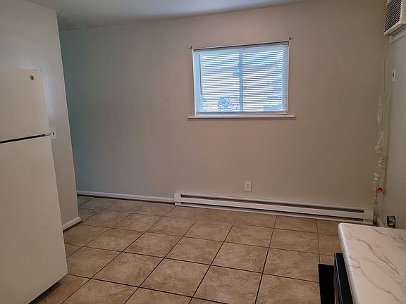 5th image of 1121 Matthew Henson St #1