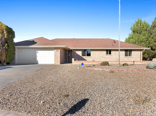 1211 Perion Dr, Belen, NM 87002