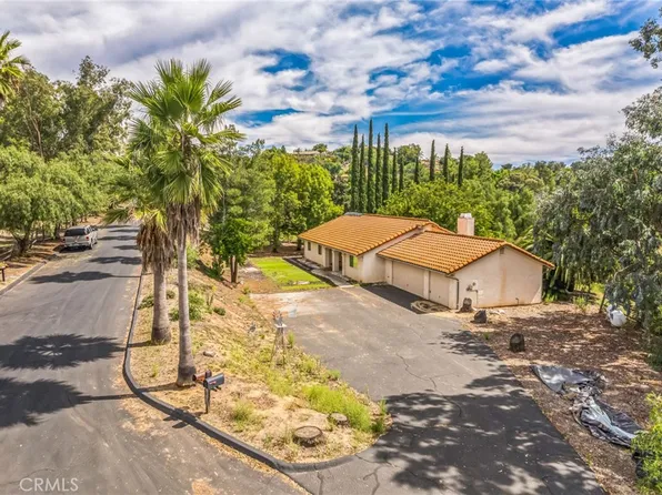 18519 Los Hermanos Ranch Rd, Valley Center, CA 92082