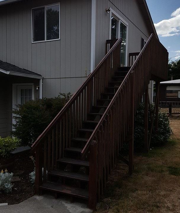 1st image of 153 Pacific Ct