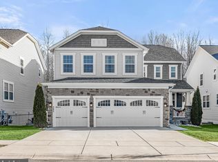 345 Daleview Dr, Glen Burnie, MD 21060