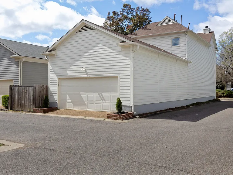 948 River Breeze Dr — Photo 38