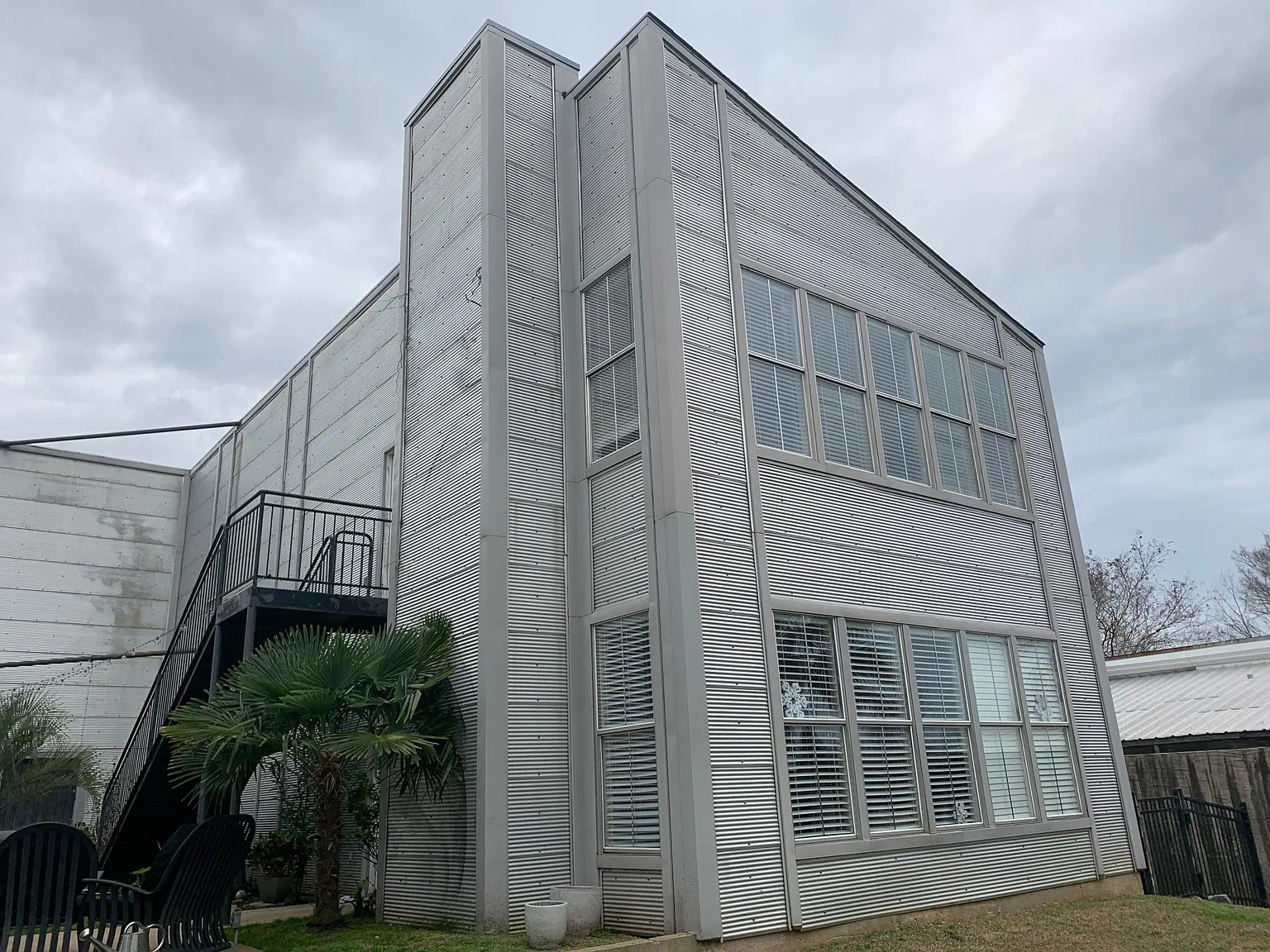 2 bed, 1250 sqft, $1,400 — Photo 1