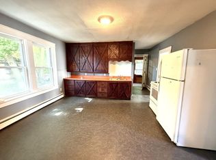 551 Waldo St #1, Rumford, ME 04276