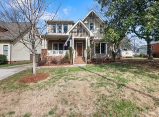 917 Lunsford Pl, Charlotte, NC 28205