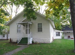 114 S 1st St, Garrett, IN 46738