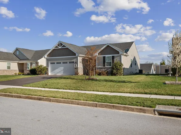48 Ethan Cir, Martinsburg, WV 25403