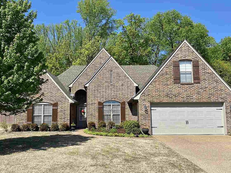 1st image of 325 Seawood Dr