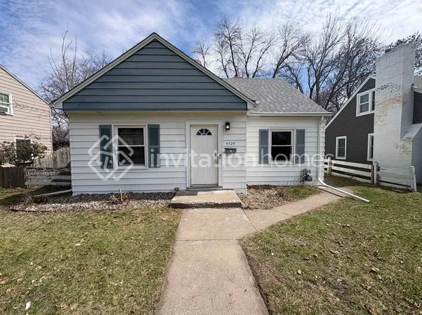 4524 Zenith Ave N, Robbinsdale, MN 55422