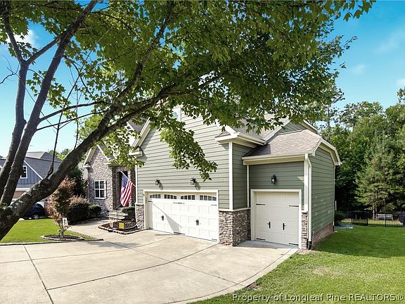 2nd image of 148 Heatherspring Way