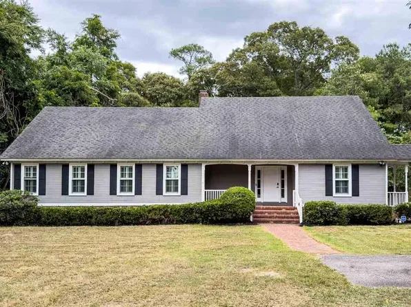 715 Lewis Rd, Sumter, SC 29154