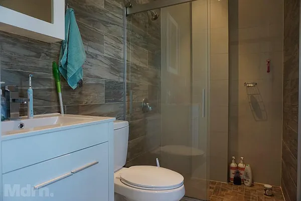 Rented by Mdrn Residential | media 18