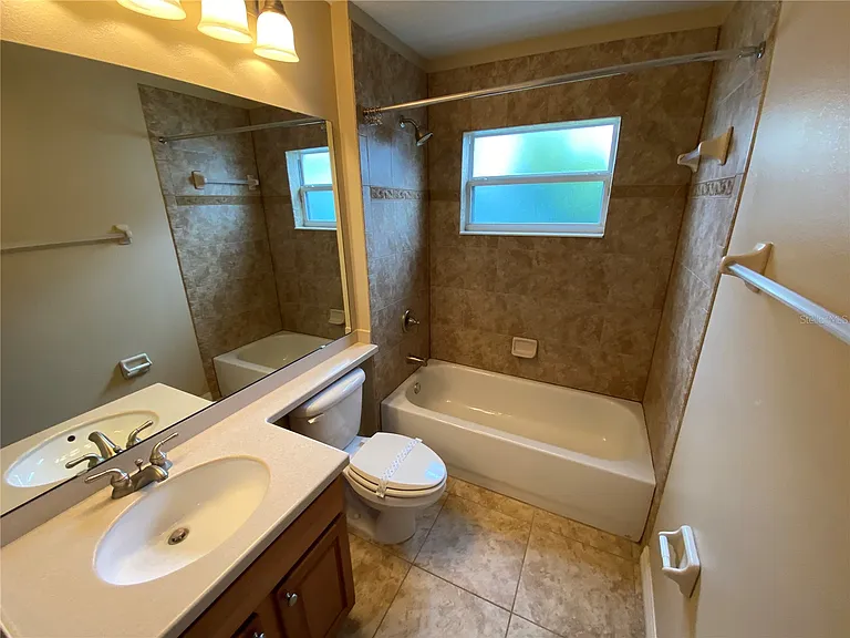 14921 Braywood Trl — Photo 5