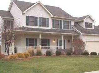 13420 S Meadow Ln, Plainfield, IL 60585