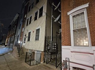 1705 W Master St #R2, Philadelphia, PA 19121