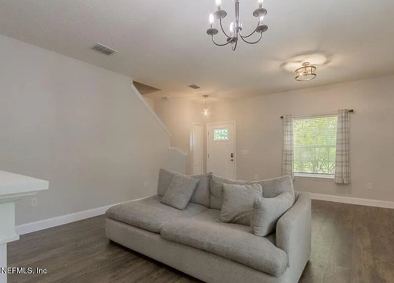 12459 Sugarberry Way — Photo 3