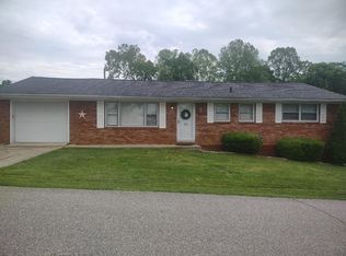 903 Mary Sue Dr, Flatwoods, KY 41139
