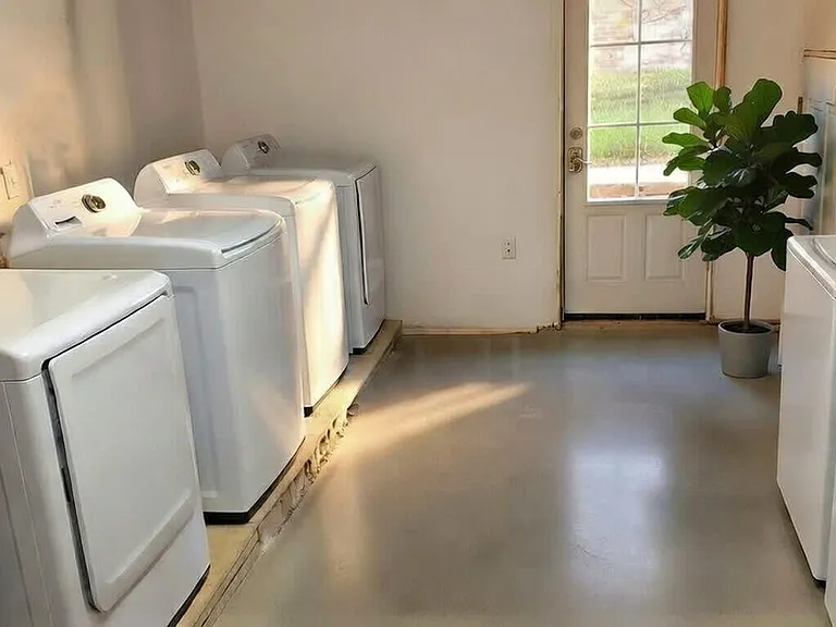 Laundry Room Cabinet