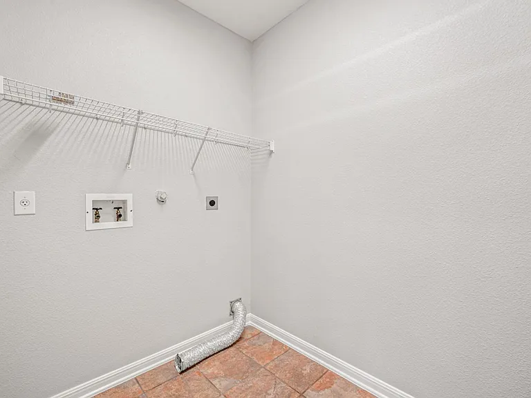 223 Verde Blf — Photo 12