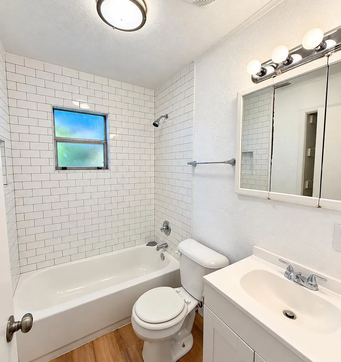 4 bed, 1.0 bath, 1398 sqft, $1,525 — Photo 4