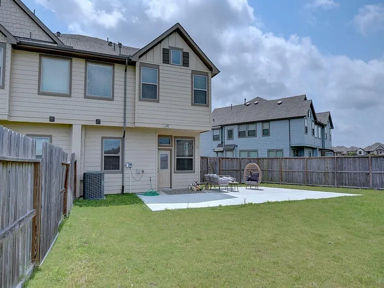 2543 Manor Valley Ct — Photo 25