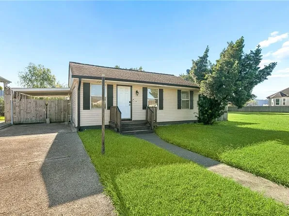 1411 Center St, Arabi, LA 70032