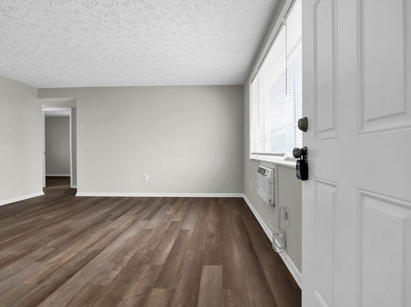 841 Kingsford Rd APT C