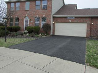 5922 Fieldcrest Dr, Galloway, OH 43119