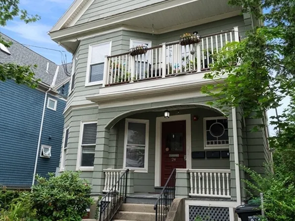 24 Willow Ave #3, Somerville, MA 02144