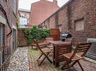 9 Temple St APT B, Boston, MA 02114