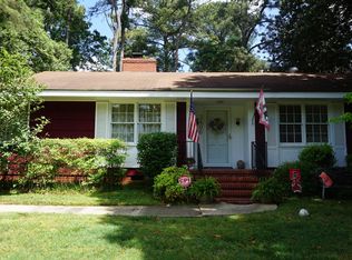 3406 Cherry Ln, Raleigh, NC 27607