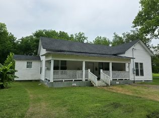 502 E Taylor St, England, AR 72046