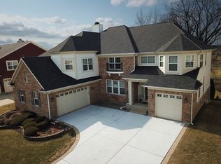 432 Birmingham Ln, Schaumburg, IL 60193