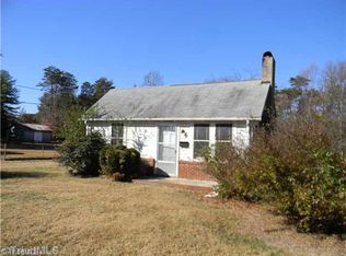 152 Peace Haven Rd, Winston Salem, NC 27104