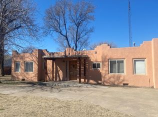 1001 S Main St, Hugoton, KS 67951