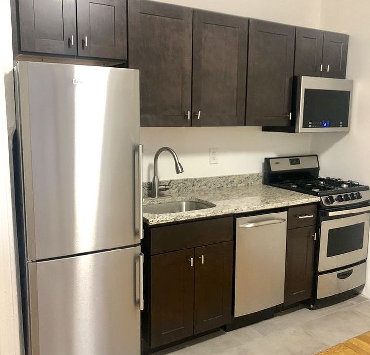 1st image of 4414 47th Ave APT A1