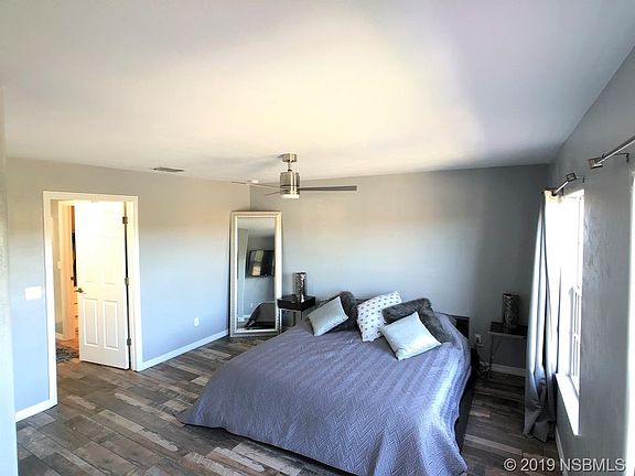 5th image of 3631 Casalta Cir